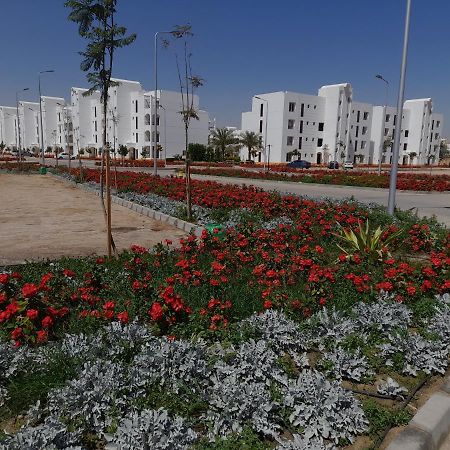 شاليه فرش فندقي بقرية بالميرا بيتش العين السخنه للعائلات アインソフナ エクステリア 写真
